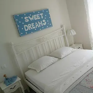 Apartament & Toni