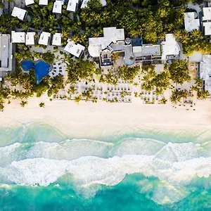 https://casa-malca-riviera-maya.quintano-roohotels.com